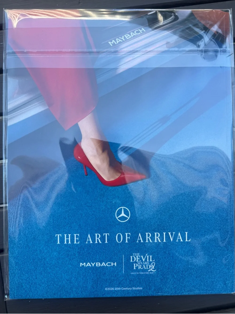 2026 MINT The Devil Wears Prada 2 Movie Runway MAY Magazine Collectors Advance - Picture 3 of 5